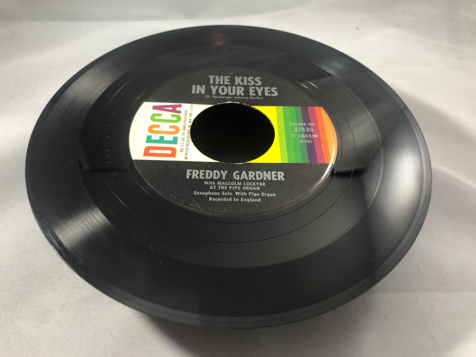 FREDDY GARDNER: Trees / The Kiss in Your Eyes Decca 7