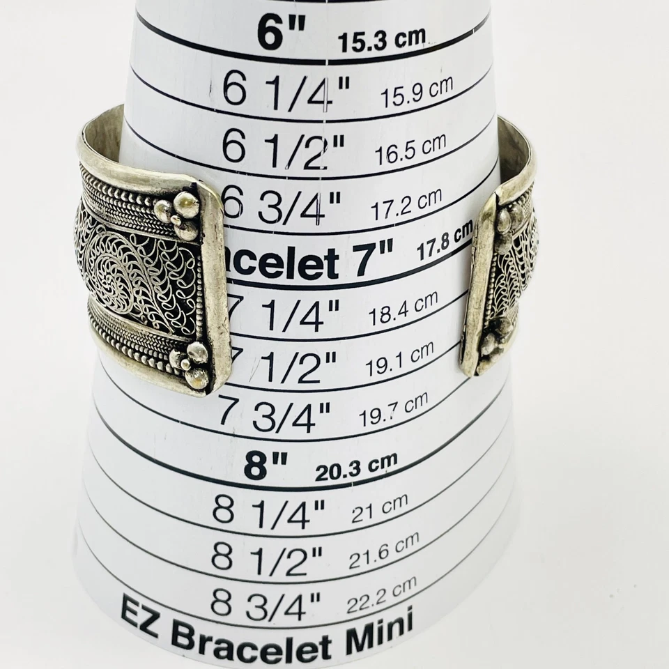 Brazalete Brazalete Vintage Plata Tibetano Cuentas Rojo Verde Azulado Filigrana Cabeza de León Foto 3 de 4