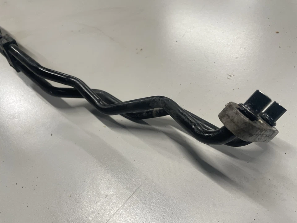 2006 2011 BMW 328i E90 N52 TRANSMISSION LINES OIL COOLER HEAT EXCHANGER - Image 4 of 4