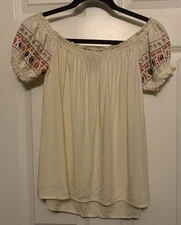 Her Universe Star Wars Mandalorian Mythosaur Skull Print Flowy Shirt Blouse M