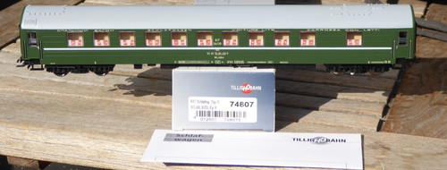 Tillig 74807 H0 Weitstrecken-Schlafwagen WLABm Typ Y der RZD Epoche 5 neuwertig | Condition: Neu