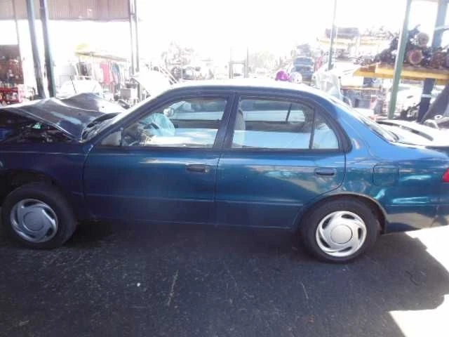 Trunk Lid with Spoiler 1998 1999 2000 2001 2002 Toyota Corolla - Image 3 of 4