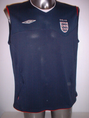 Maillot Officiel Vintage Sélection Angleterre 1998-99 Marque Umbro T/M Maillot Officiel Vintage Sélection Angleterre 1998-99 Marque Umbro T/M