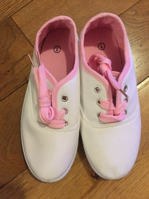 hot pink plimsolls