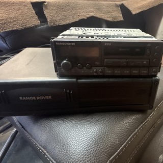 Range Rover Classic LSE Genuine CD And Radio Cassette Player