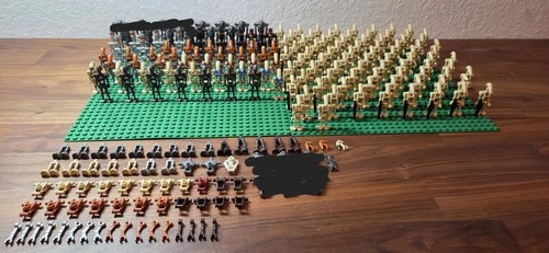 Lego SW Battle Droid Lot - 135 Complete Minifigures + Addtl. Accessories/Parts