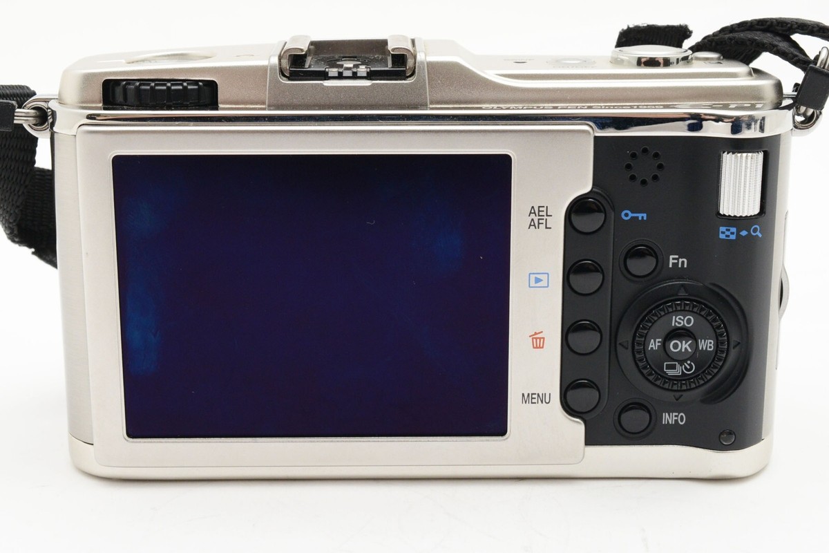 Olympus PEN E-P1 Silver 12.3MP Digital Camera w/17mm Lens