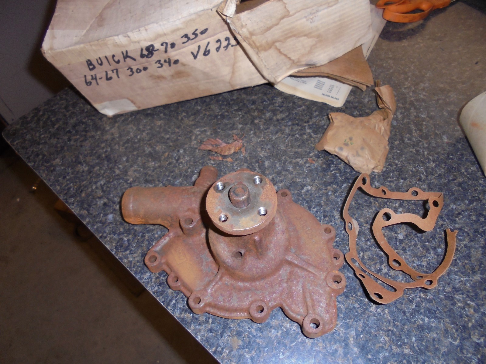 1968,1969,1970 buick 350 water pump remanned surface rust from sitting