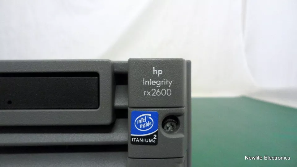 HP A6873B Integrity rx2600 Server (2 x 1.5GHz CPU/4GB RAM/No Drives) - Image 3 of 4