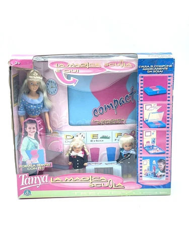 VINTAGE TANYA MAGIC SCHOOL PLAYSET WITH DOLLS #NEW MM