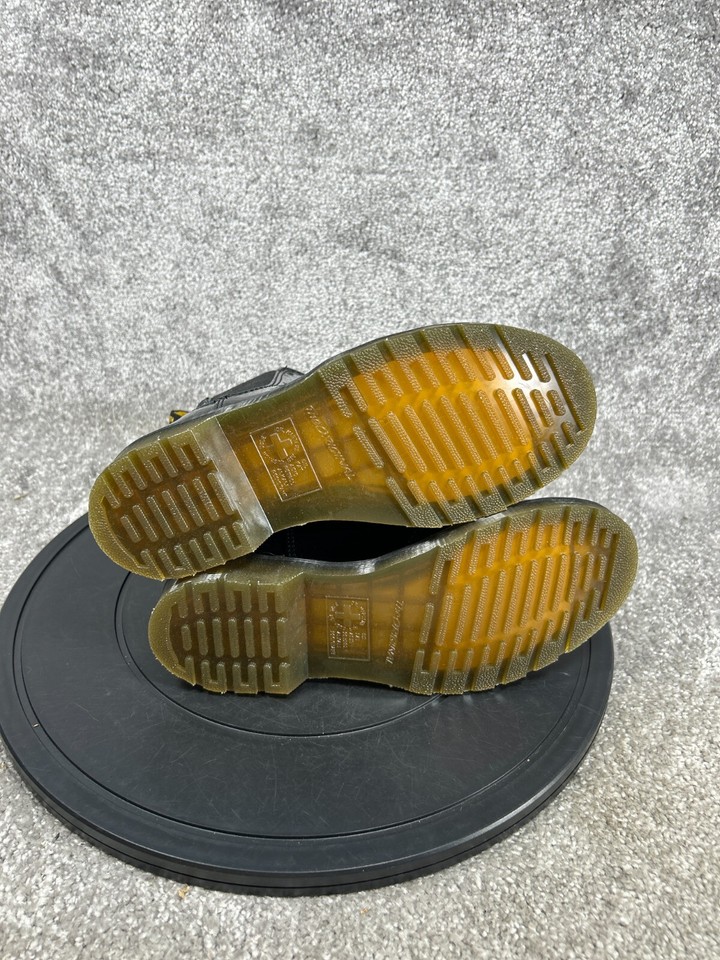 Dr. Martens Chelsea Boots Womens Size Us 7 Soft Toe 2976 Ankle Black