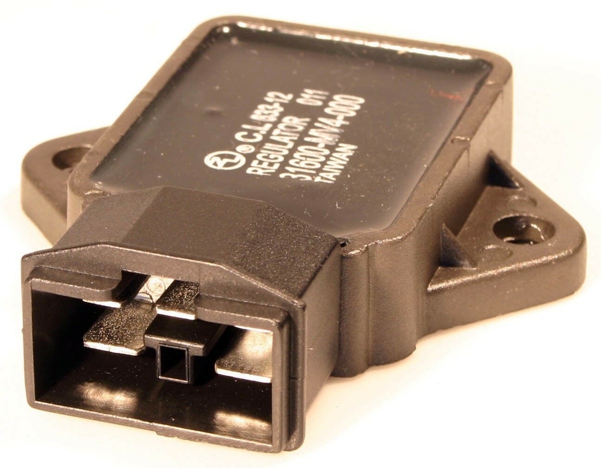 Honda CB 400F, 1989-1990, Voltage Regulator - 31600-MV4-000