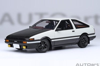 AUTOart 78787 1:18 Toyota Sprinter Trueno (AE86) Initial D Project D Final Versi