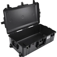 Pelican 1615 Air Case (Black)