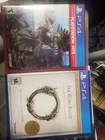 LOT OF 2: Monster Hunter World [GH]+ THE ELDER SCROLL ONLINE (PlayStation 4)