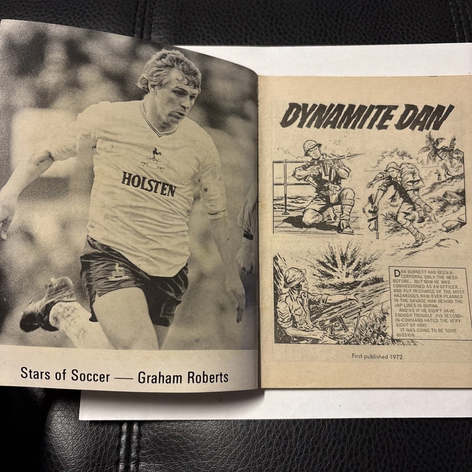 Commando War Stories In Pictures Comic - Dynamite Dan - Number 1843 - Image 2 of 4