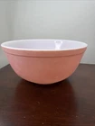 VTG Pyrex 402 Pink 1.5 Quart Mixing Bowl USA Bakeware MCM Decor Retro Style