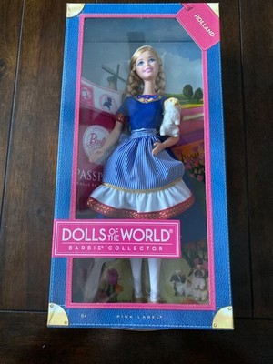 2011 Barbie Pink Label Dolls of the World Passport Collection