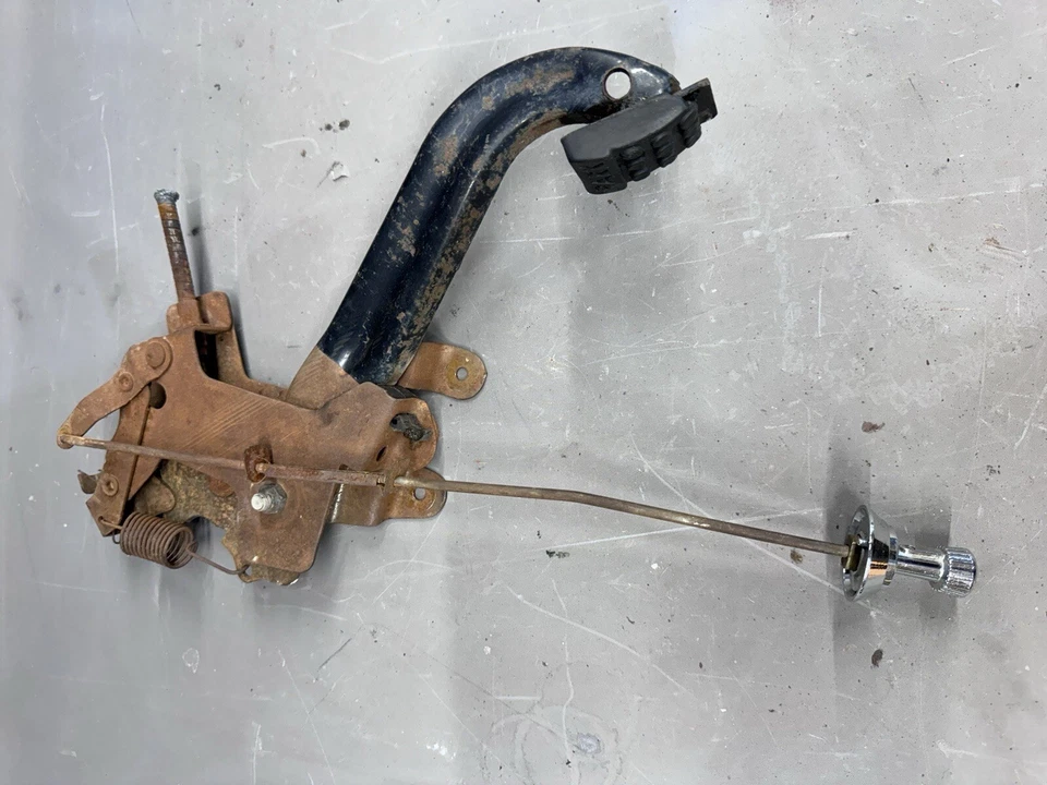 1964 1965 Dodge Coronet Polara Emergency E-Brake Plymouth Barracuda Release GTX - Image 2 of 4