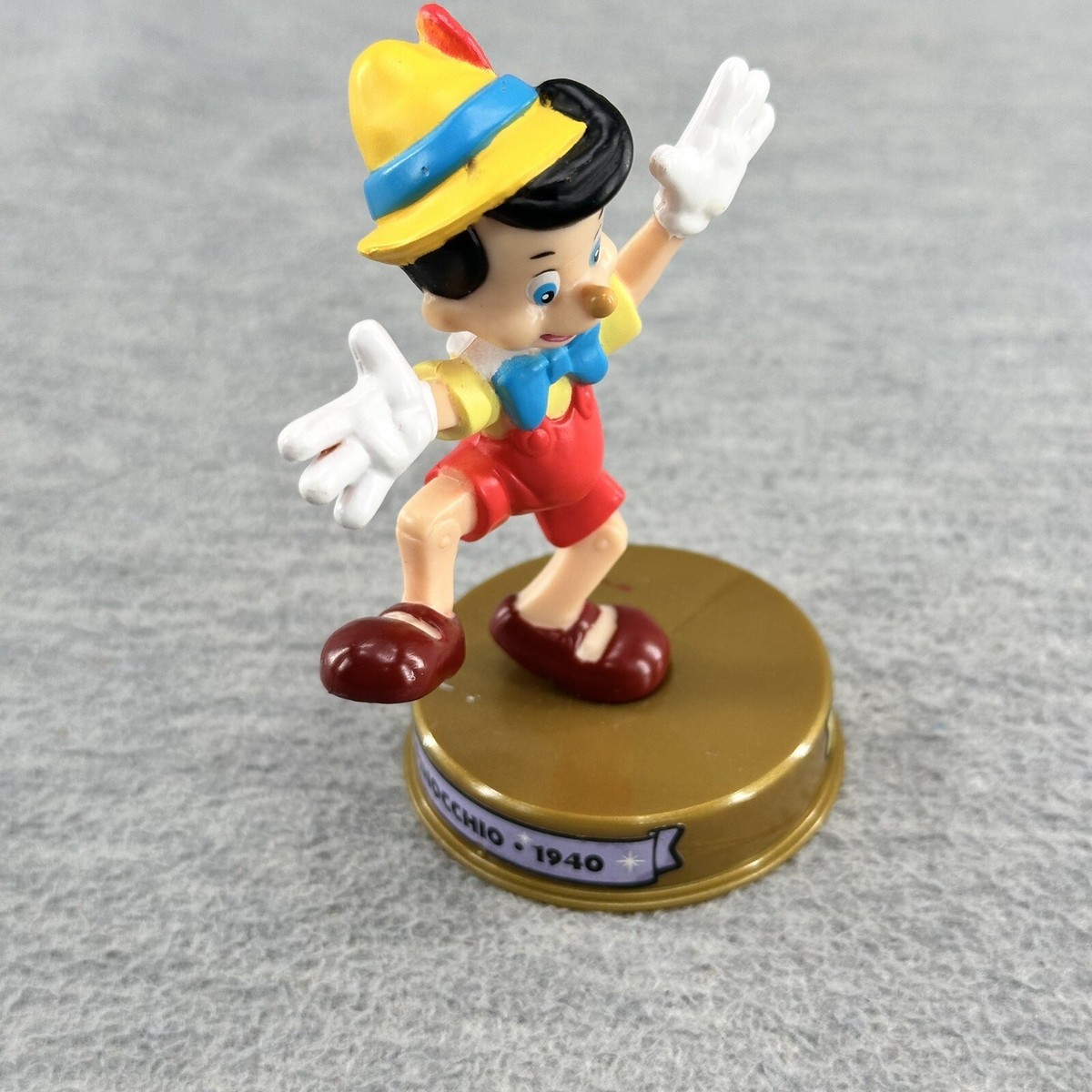 MCDONALD'S- Happy Meal 100 Years of Disney Magic Pinocchio 1940