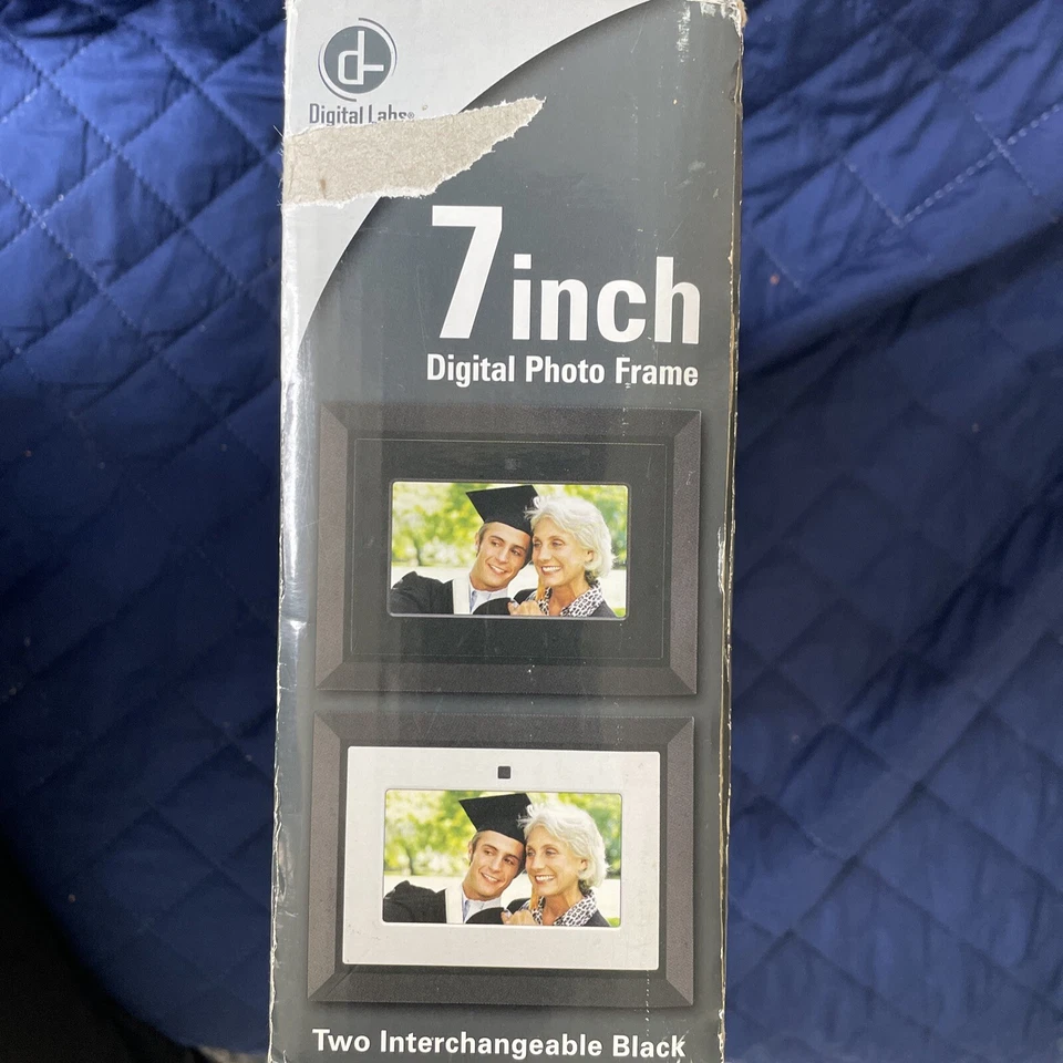 Starlight 7 Digital Photo Frame TFT LCD 16-9 JPEG, SD, XD, MMC, Remote Control - Image 4 of 4