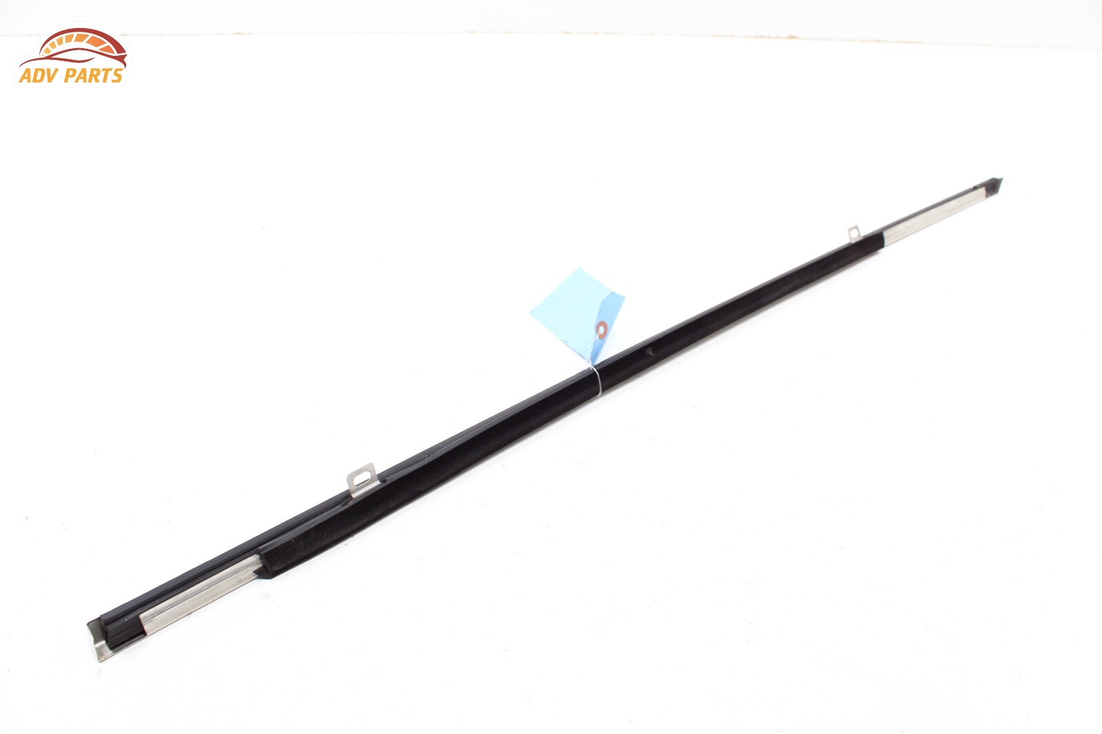 2006 - 2012 BENTLEY CONTINENTAL FRONT RIGHT SIDE DOOR WINDOW BELT MOLDING OEM