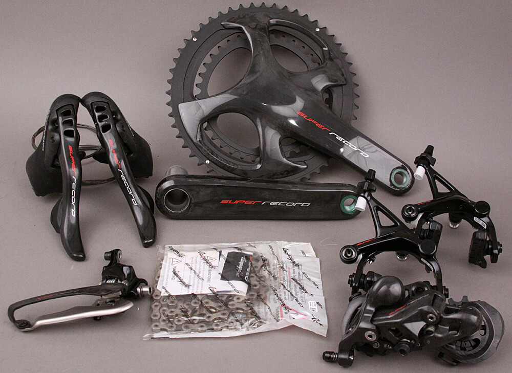Campagnolo Super Record 12 Speed Road Bike Groupset 8 Piece Campagnolo Super Record 12 Speed Road Bike Groupset 8 Piece