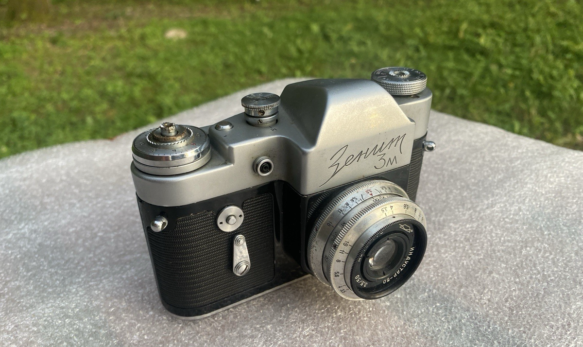 Zenit 3M Vintage 35mm Film Camera SLR + Industar-50 50mm f/3.5