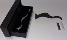 Curve Razor Barber with 5 sample Razor blades...