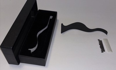 Curve Razor Barber with 5 sample Razor blades with storage box
