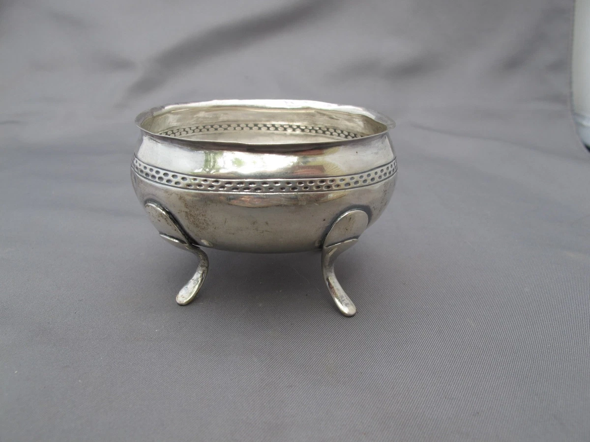 ドイツ　ハナウ　純銀アンティーク　ソルトセラーペア Antique German Silver Salt Cellar for sale | eBay
