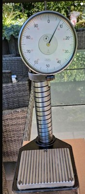 Messstativ Carl Zeiss/ Messuhr Carl Mahr