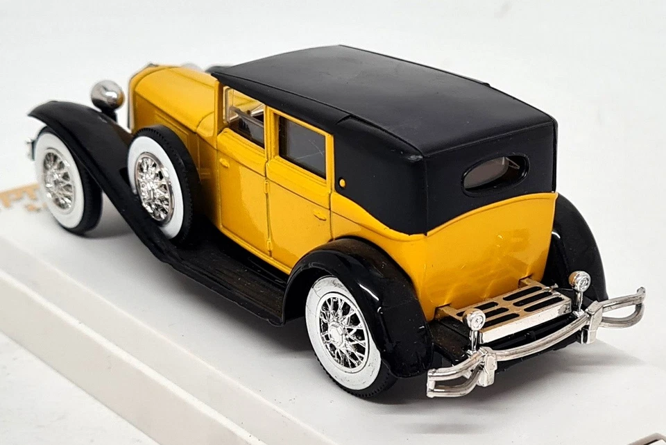 Solido 1/43 - Cord L29 Yellow Black 4055 Diecast Scale Model Car - Image 4 of 4