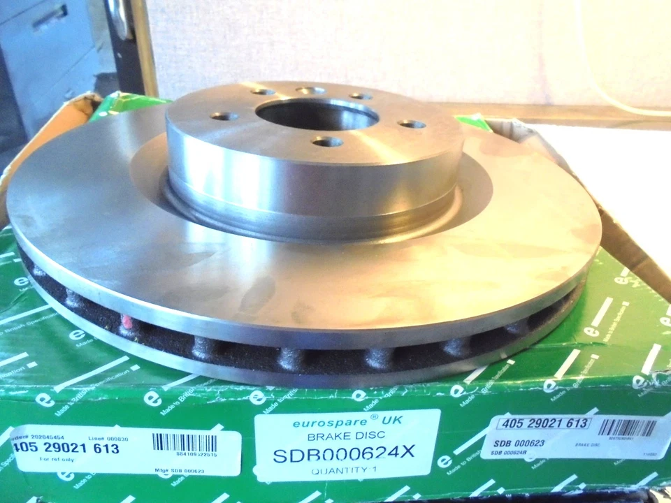 40529021613 Disc Brake Rotor-Eurospare Front 06-13 Land Rover Range Rover Sport  - Image 3 of 3