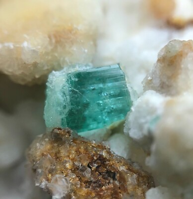 515 CT full&well terminated transparent Emerald crystals on Matrix Panjshir @AFG