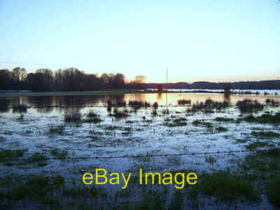 Foto 6x4 Fluss Avon in der Flut Harbridge Mitte Winter Aufnahme bei Sonnenuntergang von th c2003