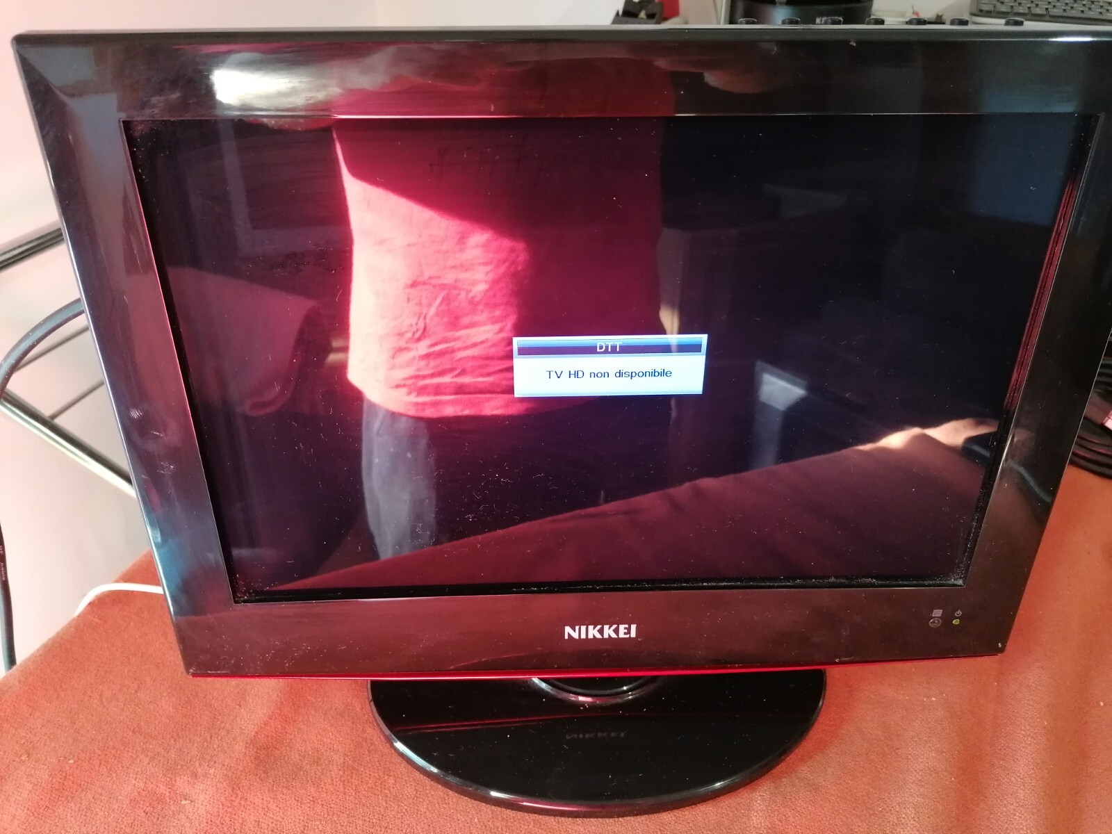 tv led 16 pollici nikkei per camper e casa ,...