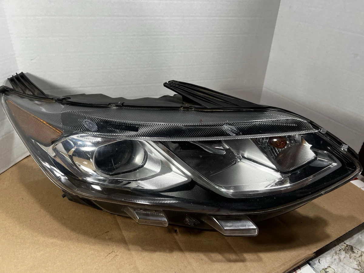CAPA Certified Headlight Pair For 2011–2015 Chevrolet Volt – Halogen, DOT/SAE, OE Style – Includes Bulbs