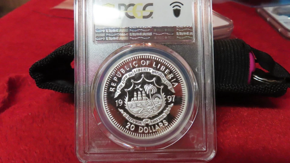 Liberia 1997 Princess Diana Princess of Wales Wedding 1oz  .999 Silver PCGS PR68 - Image 3 of 4