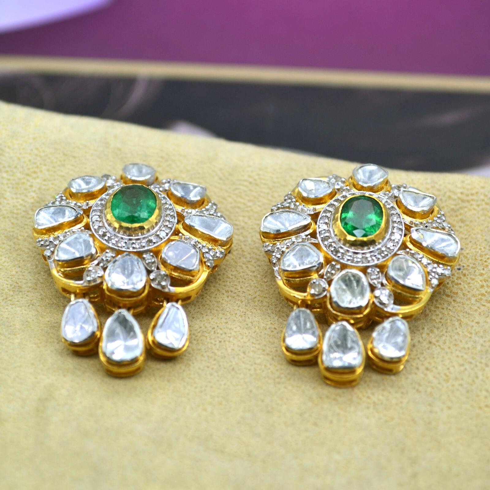 ALTRA Coppia orecchini polki argento sterling 925 placcato oro 18 kt smeraldo naturale diamanti