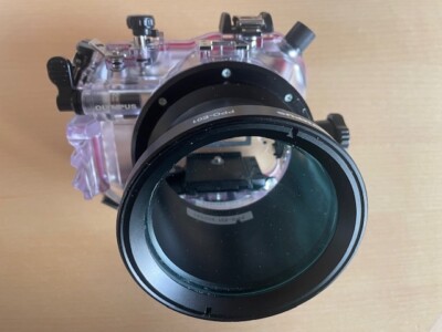 Olympus Unterwasserkameragehäuse PT-E 02            + PPO-E01 + Blitzg. PFL-E01