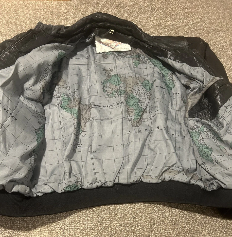 Vintage B-2 Super Fortress Leather Bomber Jacket Men’s XL Black Flight Map Lined - Image 3 of 4