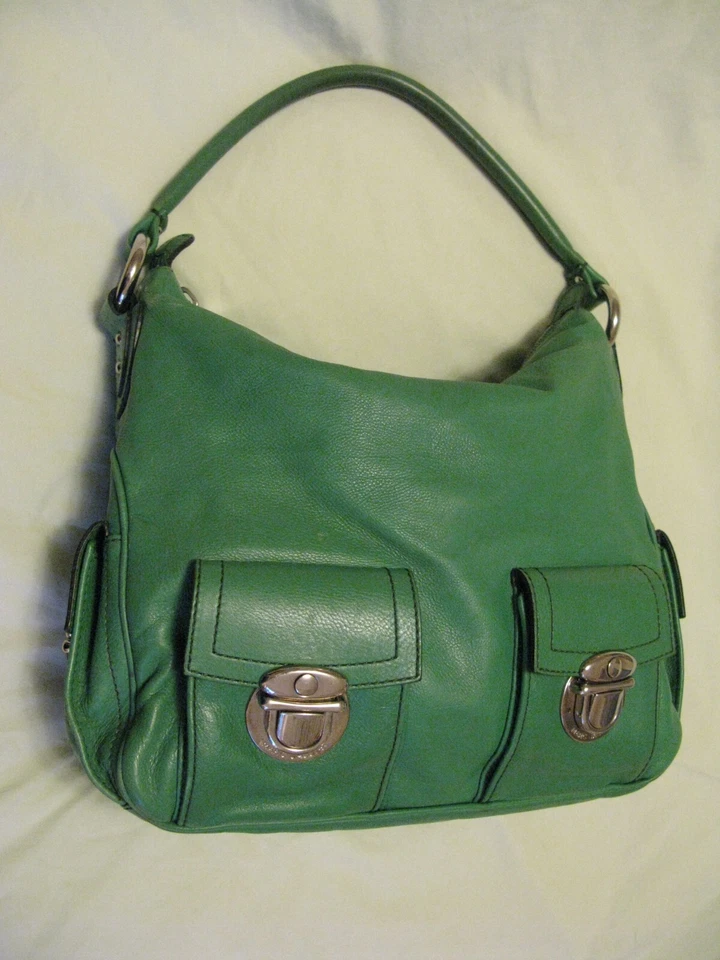 Bolso Hobo Multibolsillo Verde Esmeralda 'Blake' Colección Marc Jacobs Estilo Gilmore