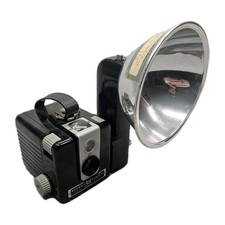 Vintage Kodak Brownie Hawkeye Flash Model Camera  Flash Shutter Fires/Untested
