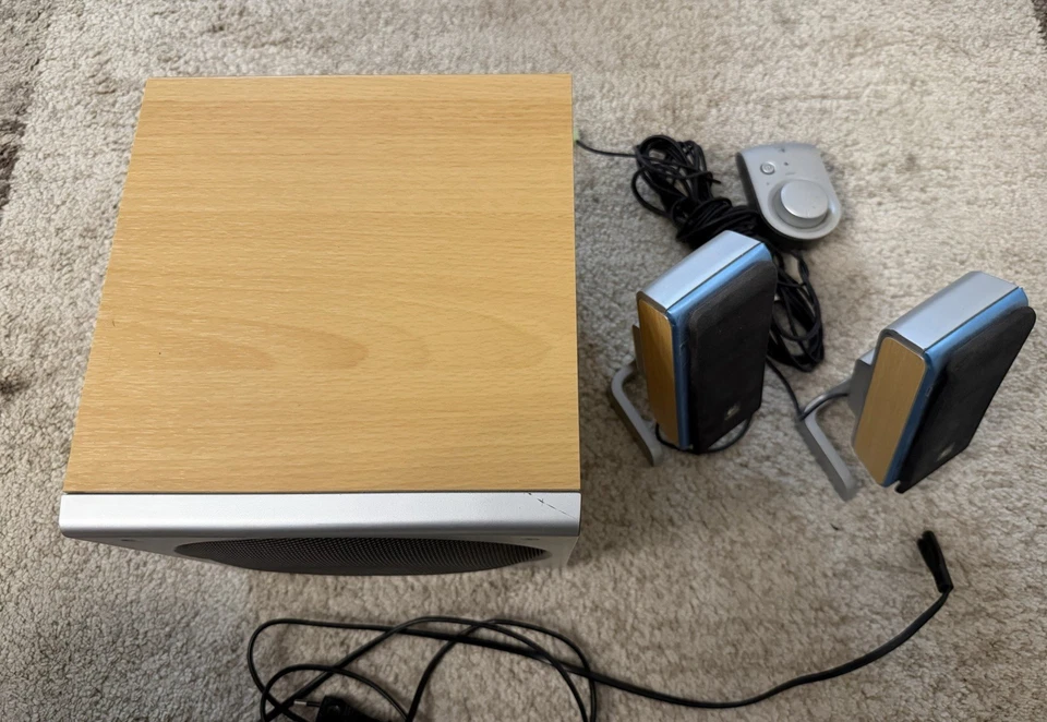 Logitech Z3 PC Lautsprechersystem - Bild 2 von 3