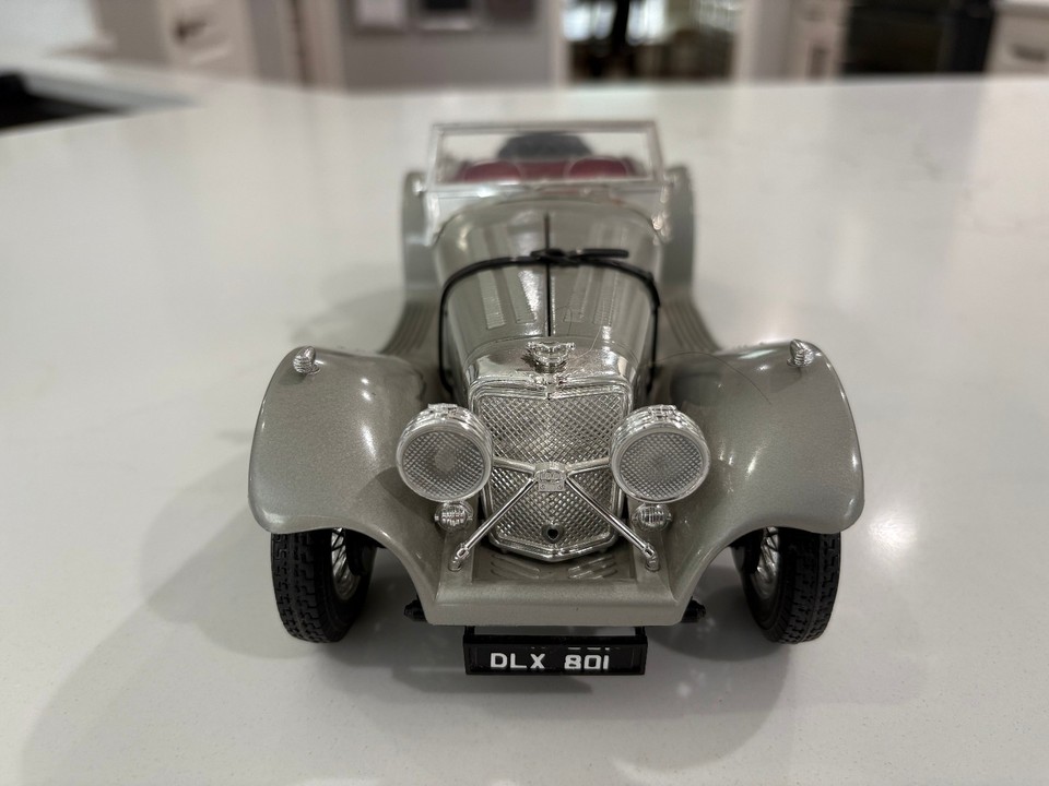 Burago 3006 - Jaguar SS 100 1937 Noire Echelle 1:18 Modèle Occasion