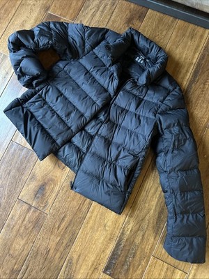 Uniqlo Women's Ultra Light Down Jacket Black Puffer Crop XS Full Zip Water Repel