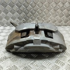 LR DISCOVERY V L462 Bremssattel vorne rechts LPLA-2C462-AB 3.0 Hybrid 221 kW