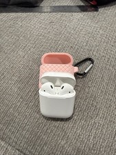 Apple AirPods 1st Generation In-Ear Headsets with Charging Case and Cable MINT