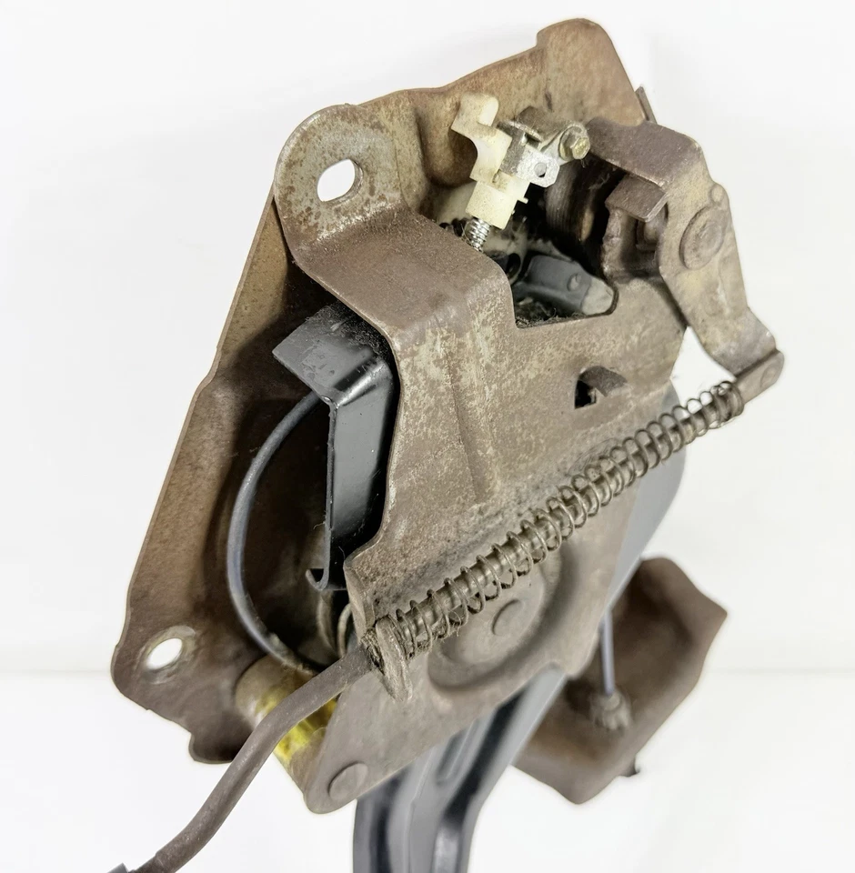 Педаль тормоза в сборе аварийная парковка E 1992-1996 Ford F150 F250 F350 Bronco - Изображение 4 из 4